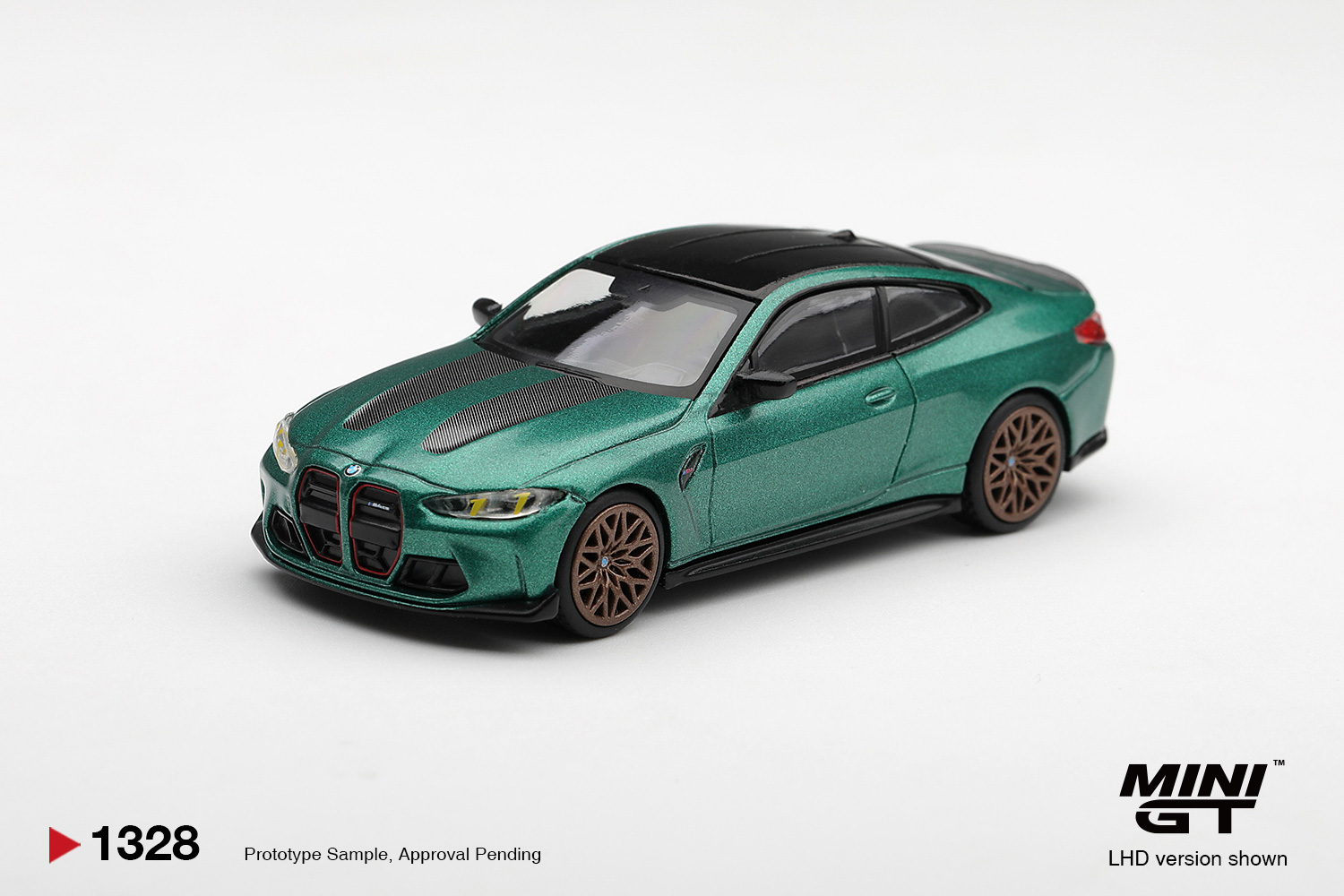 MINIGT 1/64 BMW M4 CS Frozen I - Magazines recension och pris